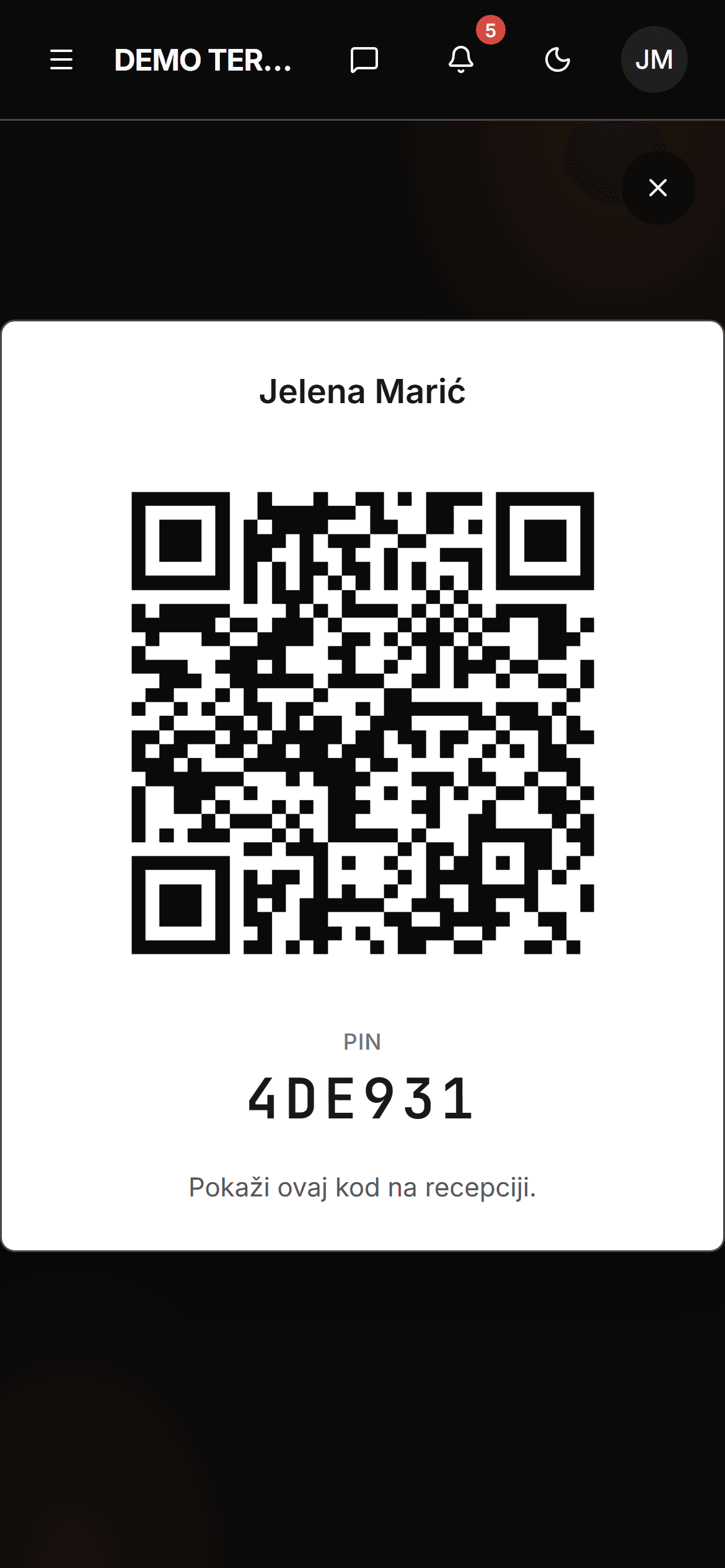 QR kartica člana na telefonu, sa PIN-om kao rezervom